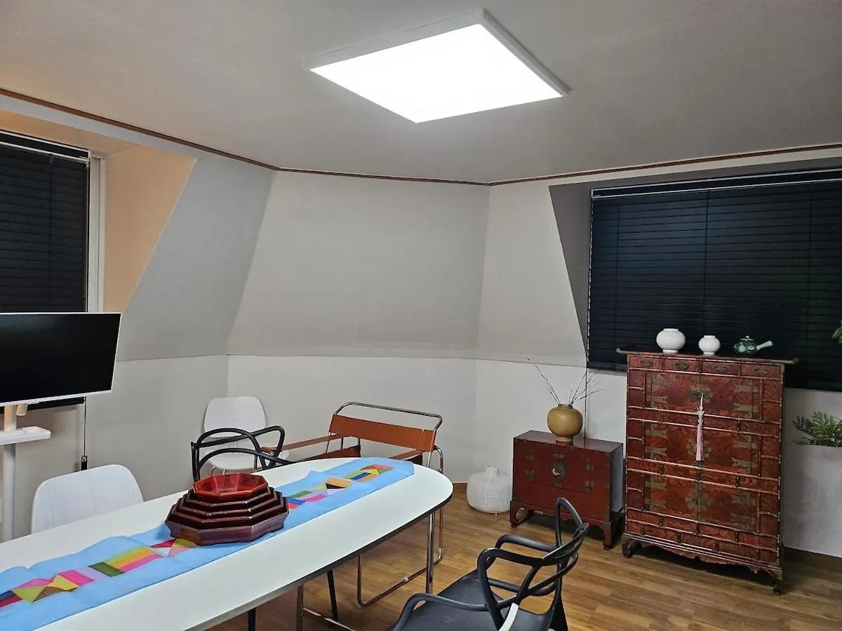 Chungmuro Station 3Min Duplex سيول 0*,  كوريا الجنوبية